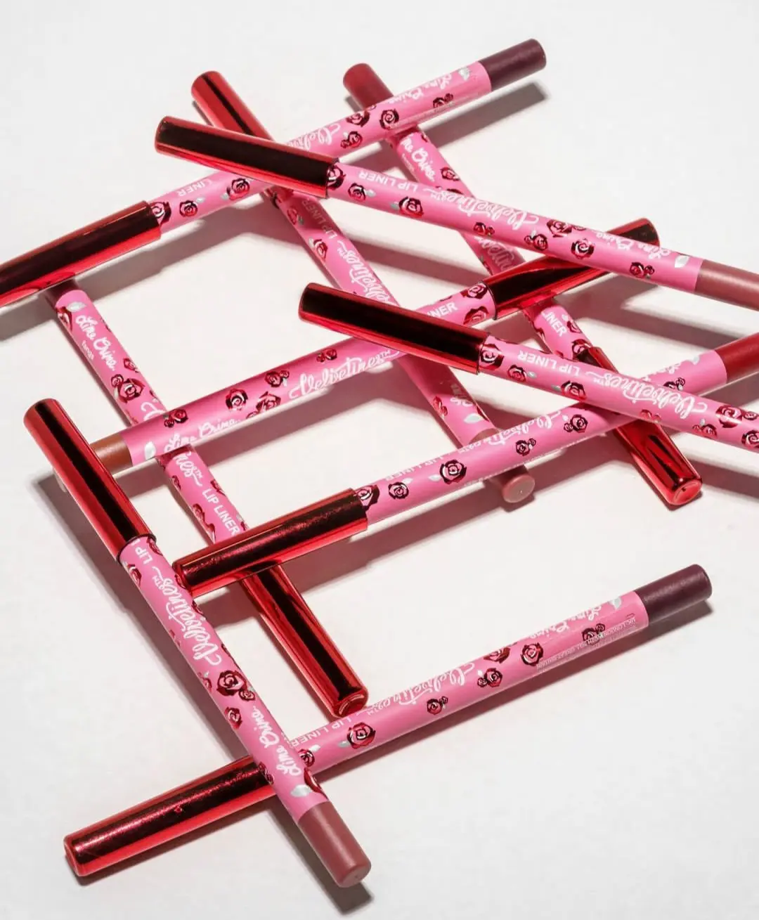 مداد لب لایم کرایم